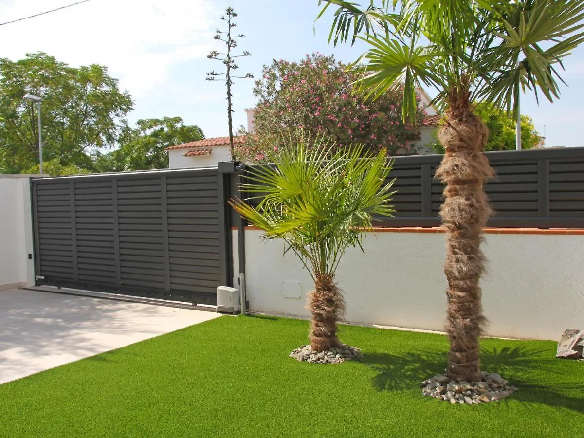 Holiday Home Alberes By Interhome Empuriabrava 0*,  Spanien
